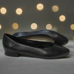 Балетки черные